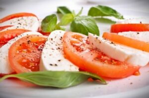 CAPRESE SALAD